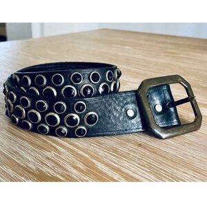 Absolutely stunning black leather belt with silver studs and black crystals.